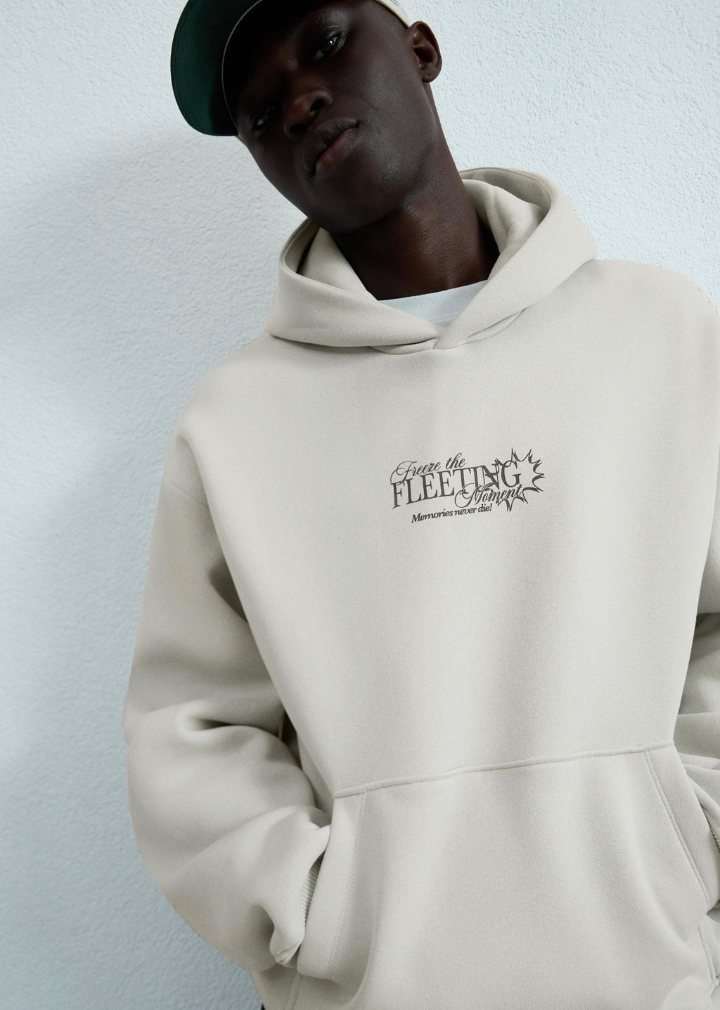 Bershka
PRINTED - Hoodie - light grey