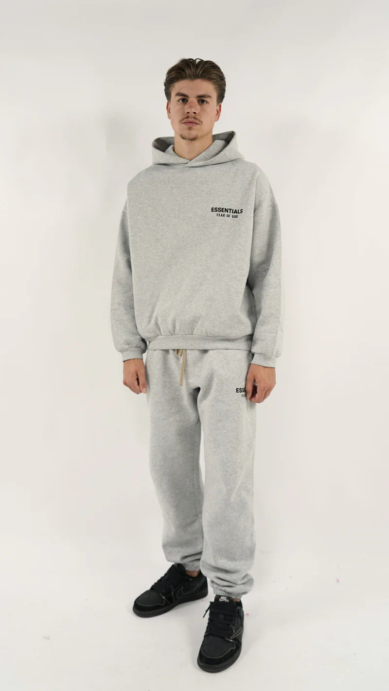 Ensemble complet en molleton gris clair Fear of God Essentials