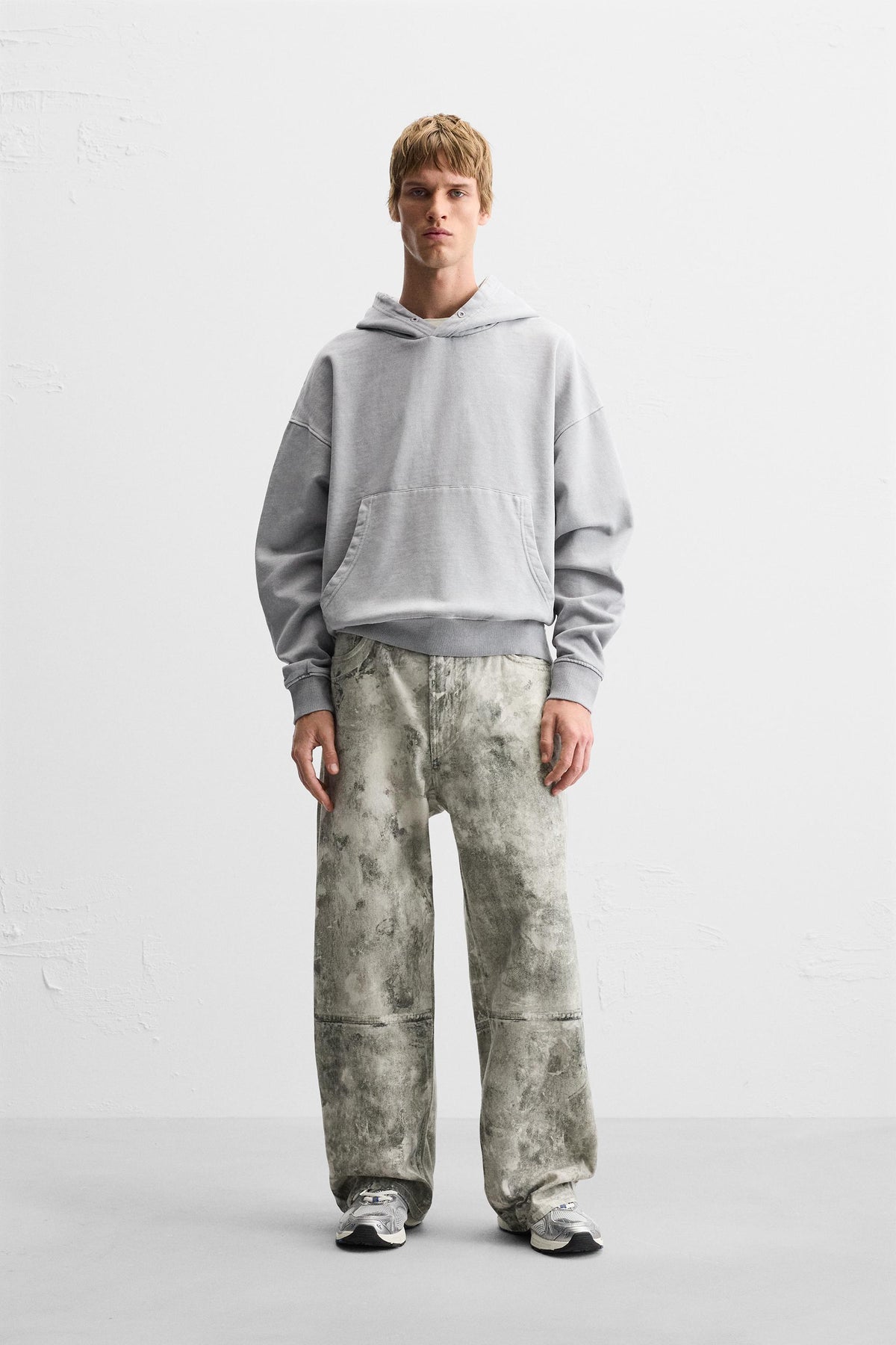 Relaxed Fit Pants with Abstract Print