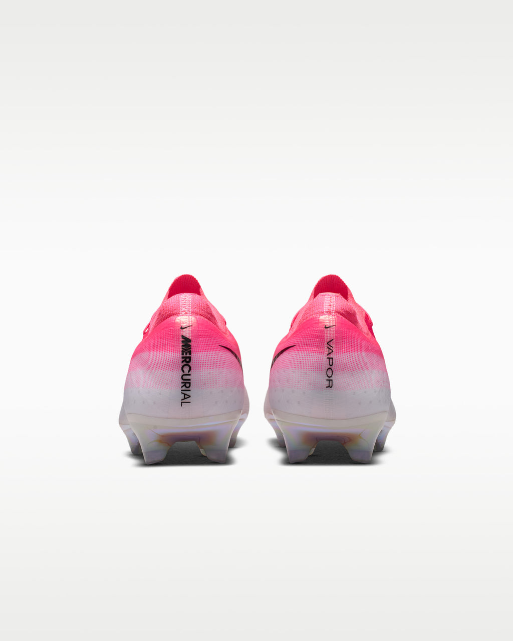 Nike Mercurial Vapor 17 football boots in the pink and black