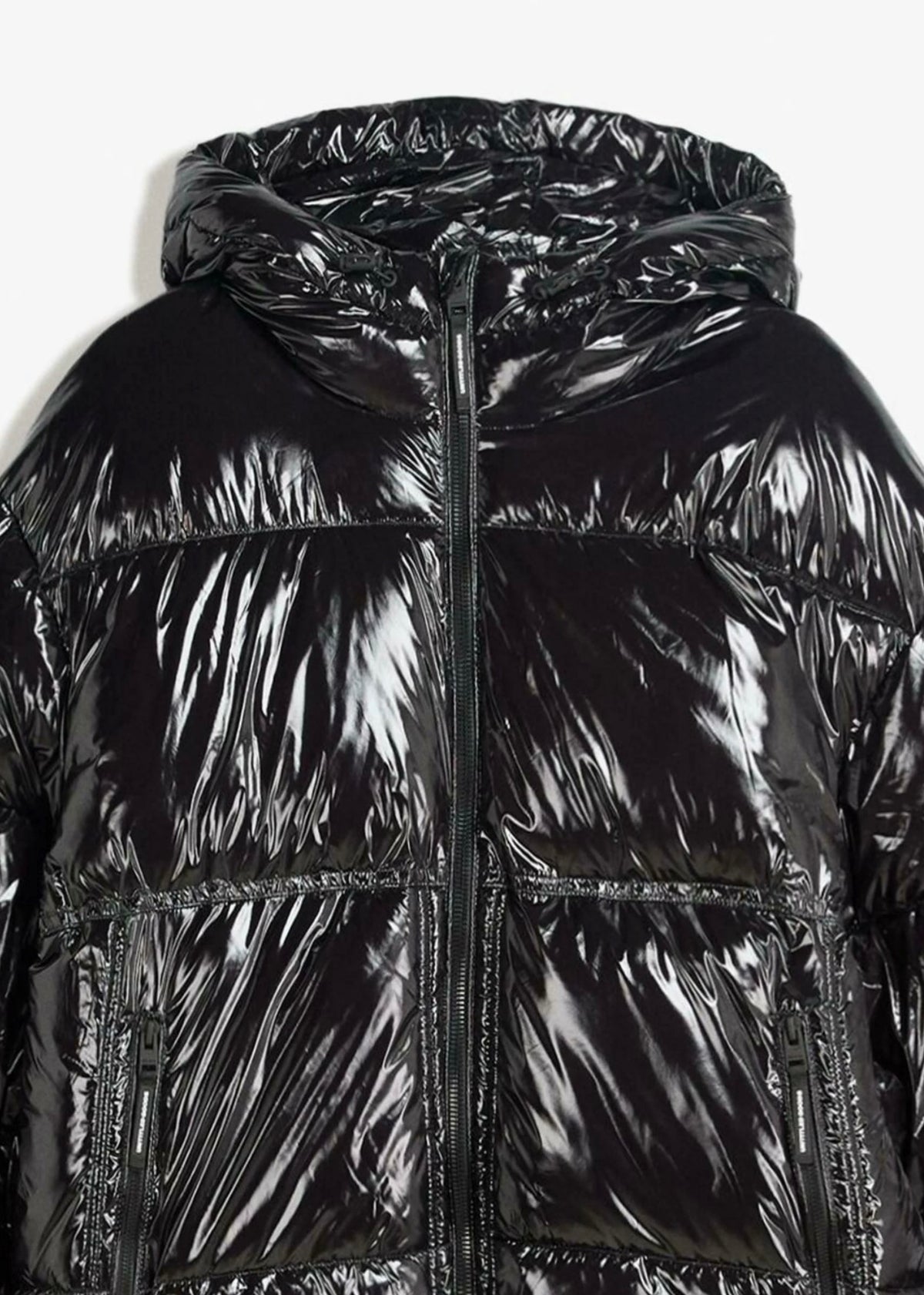 Bershka
SHINY PUFFER WITH HOOD - Winter jacket - black