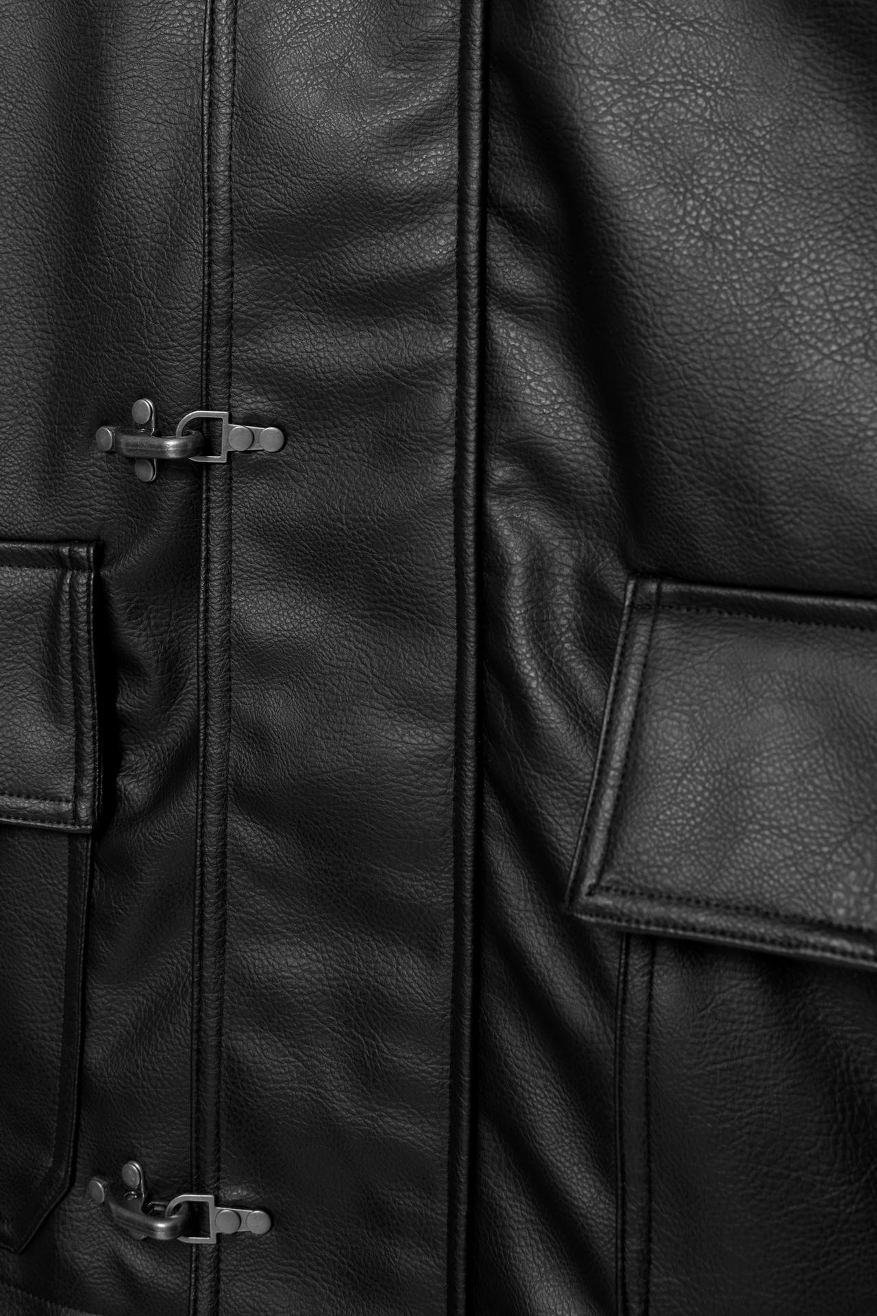 LEATHER JACKET WITH TOGGLES - P&B