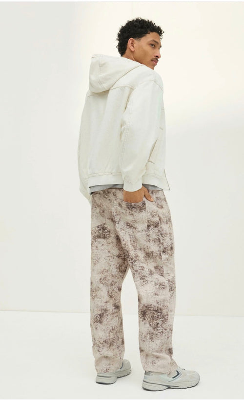 BAGGY PRINT JEANS - BERSHKA