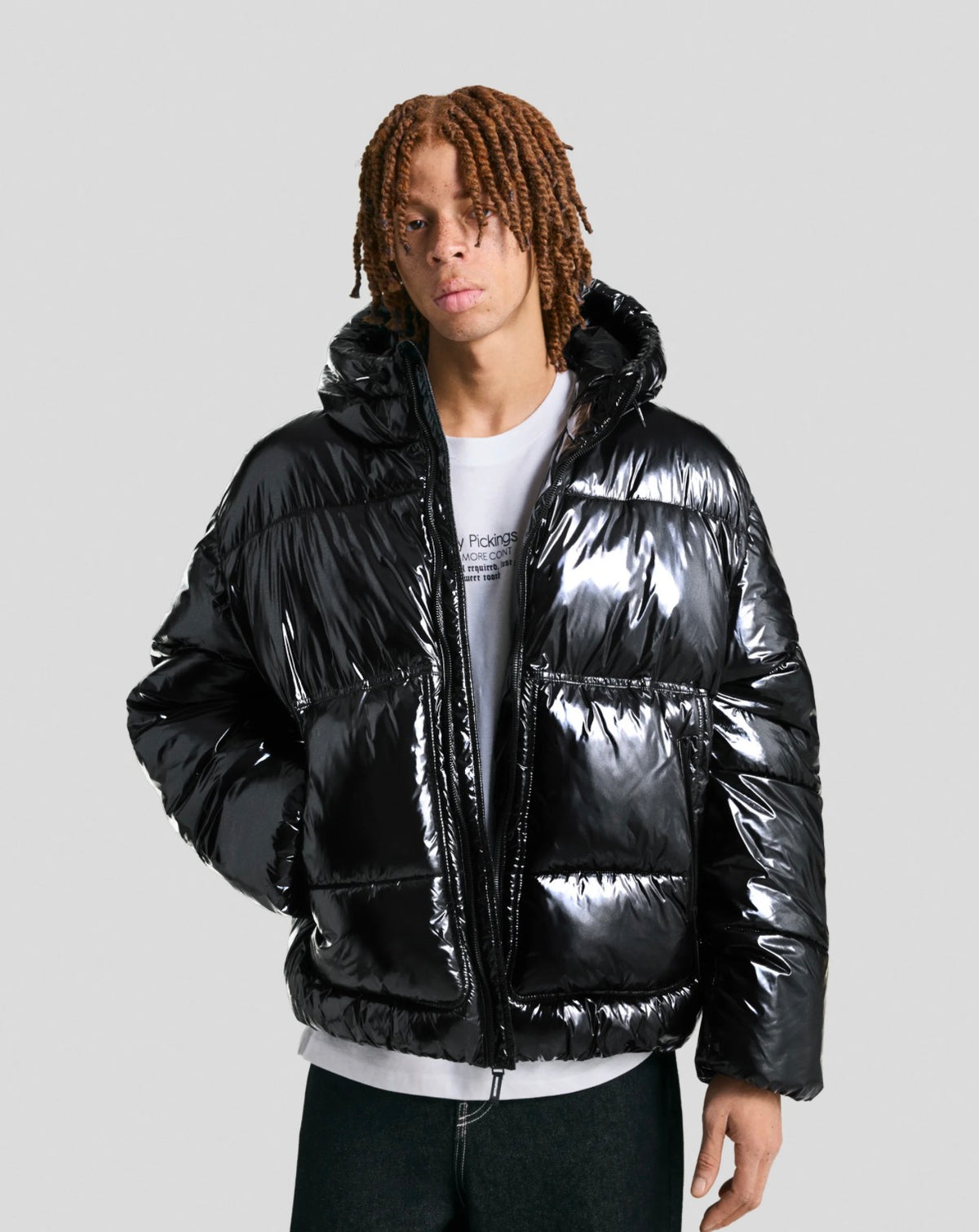 Bershka
SHINY PUFFER WITH HOOD - Winter jacket - black