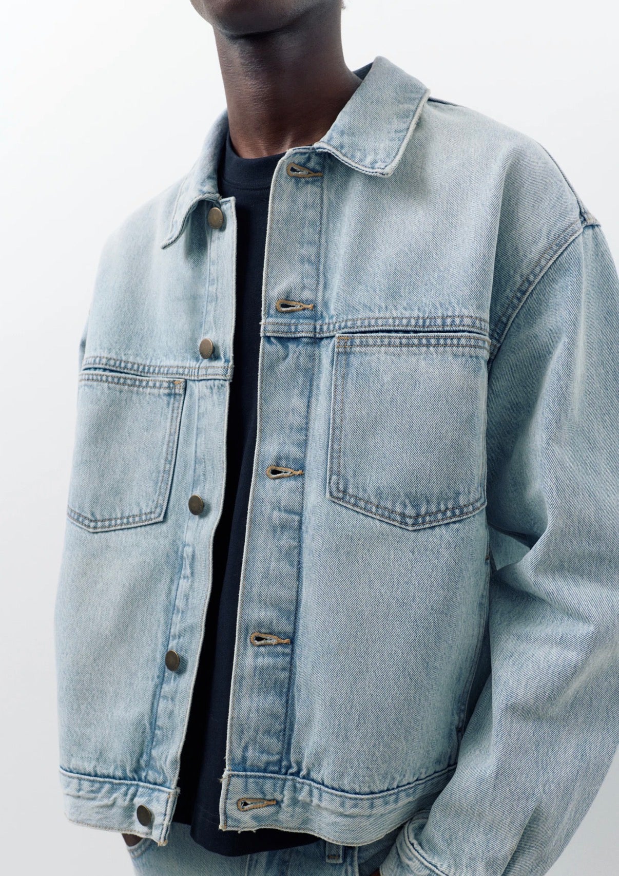 DENIM TRUCKER JACKET - P&B