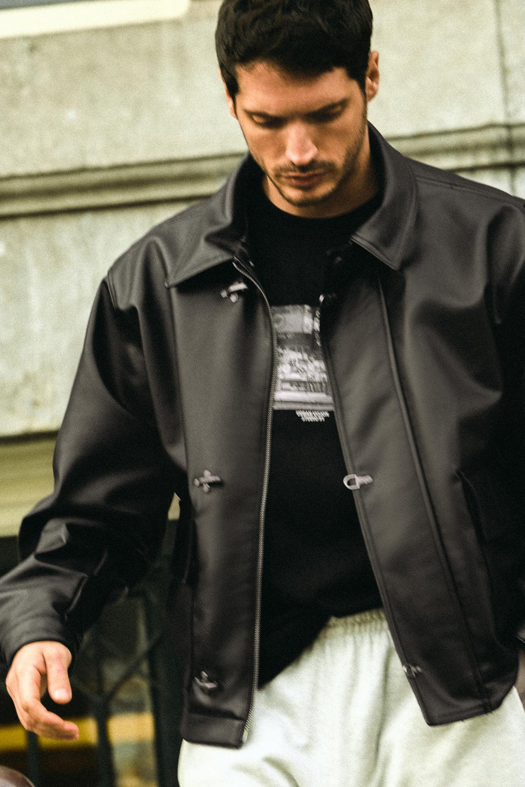 LEATHER JACKET WITH TOGGLES - P&B