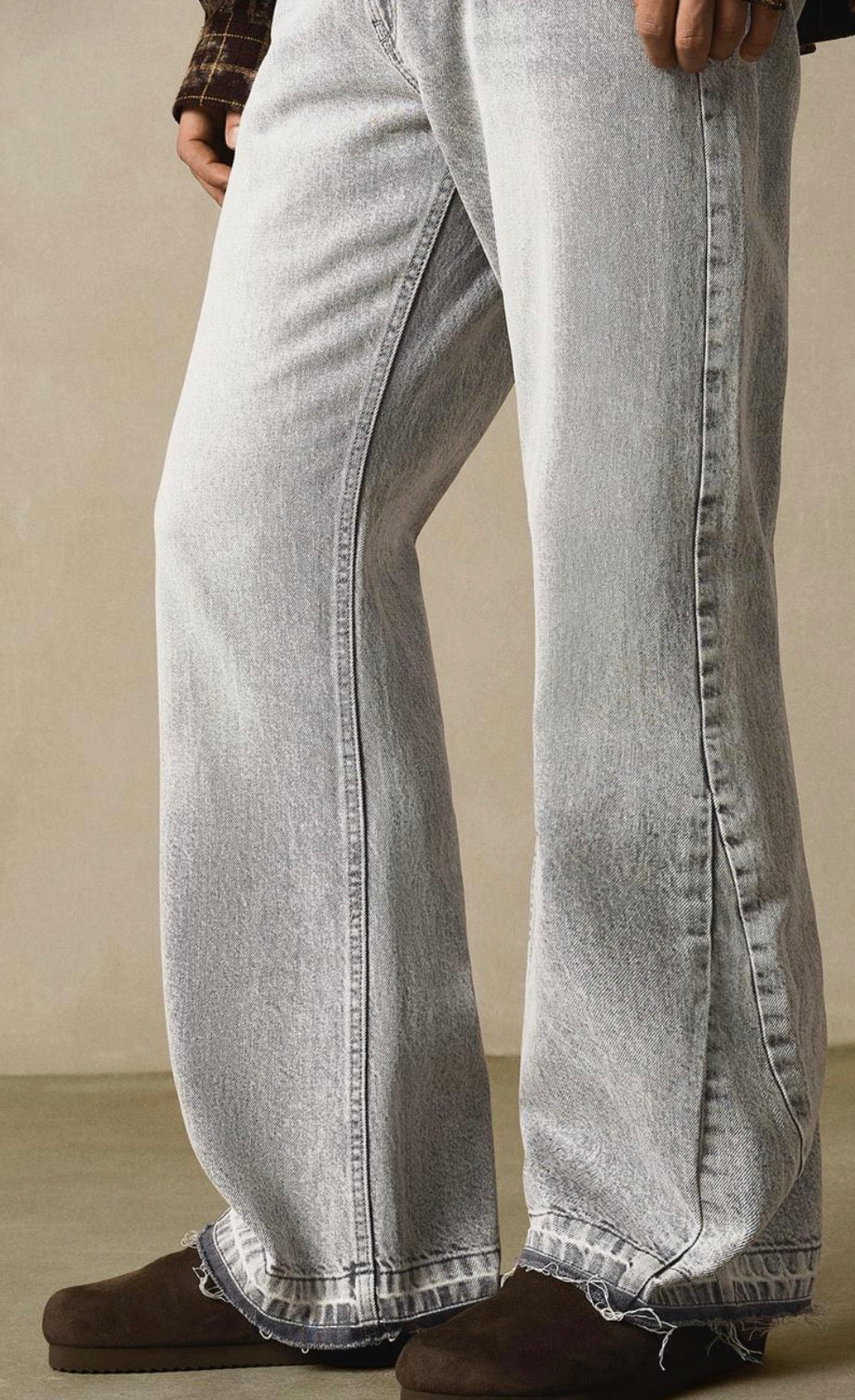FLARED JEANS - BERSHKA