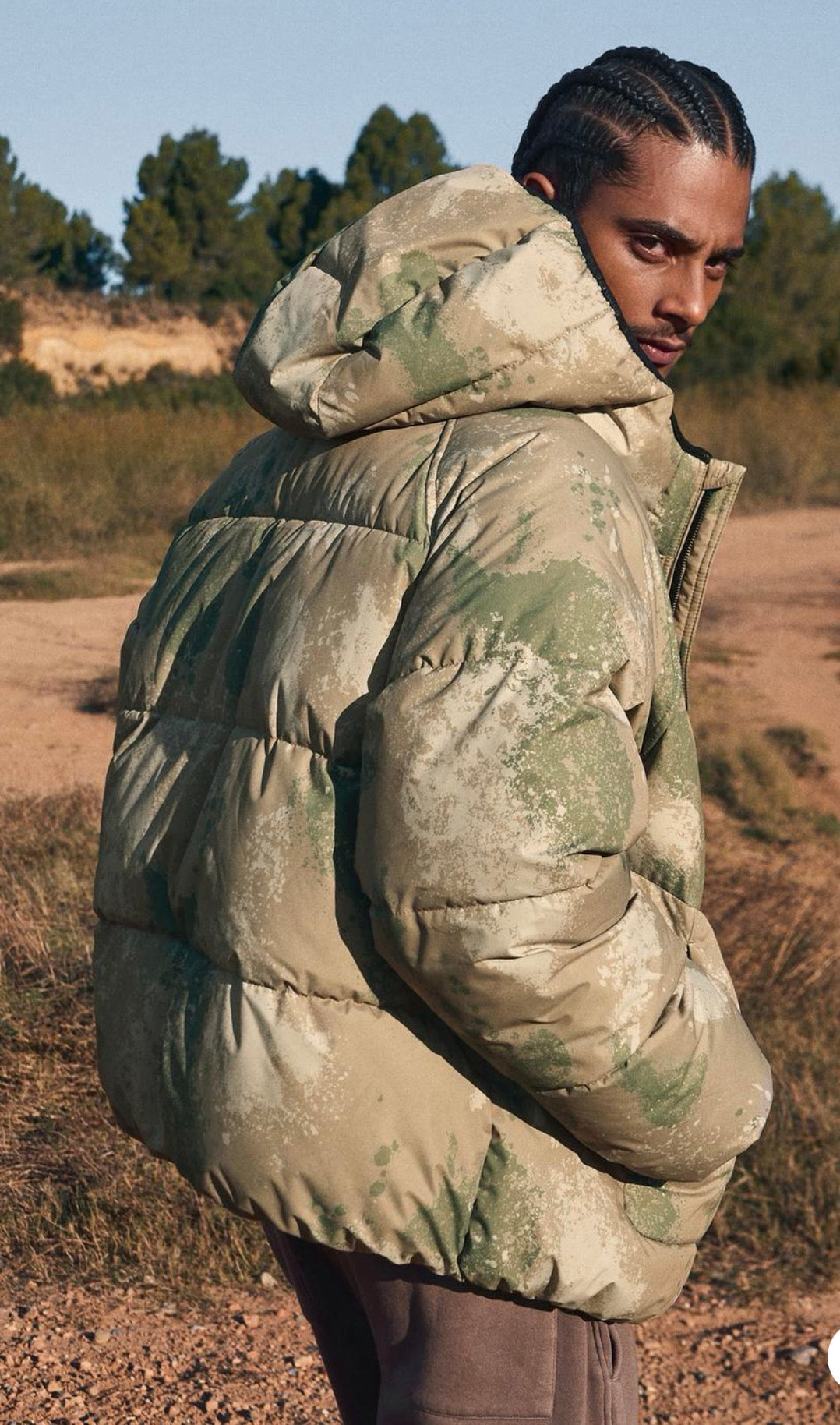 Hooded puffer jacket