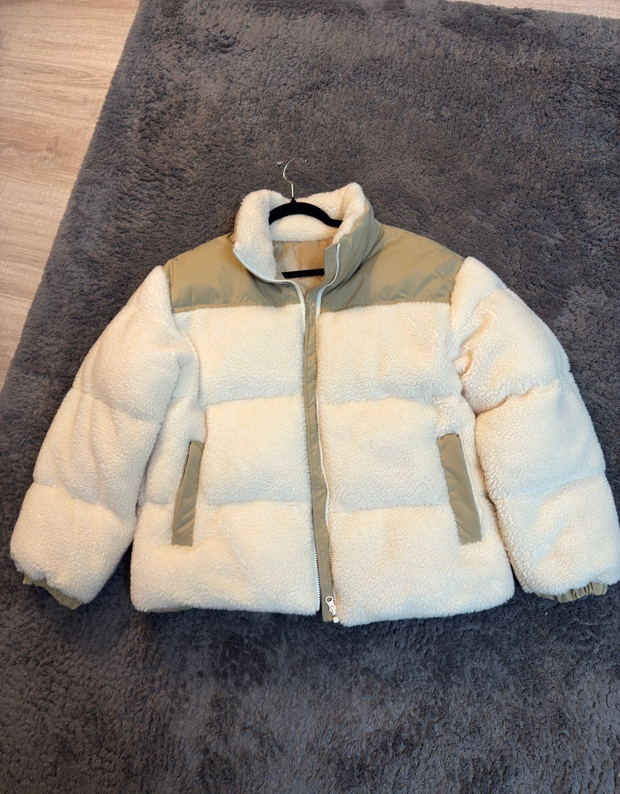 Teddy Jacke