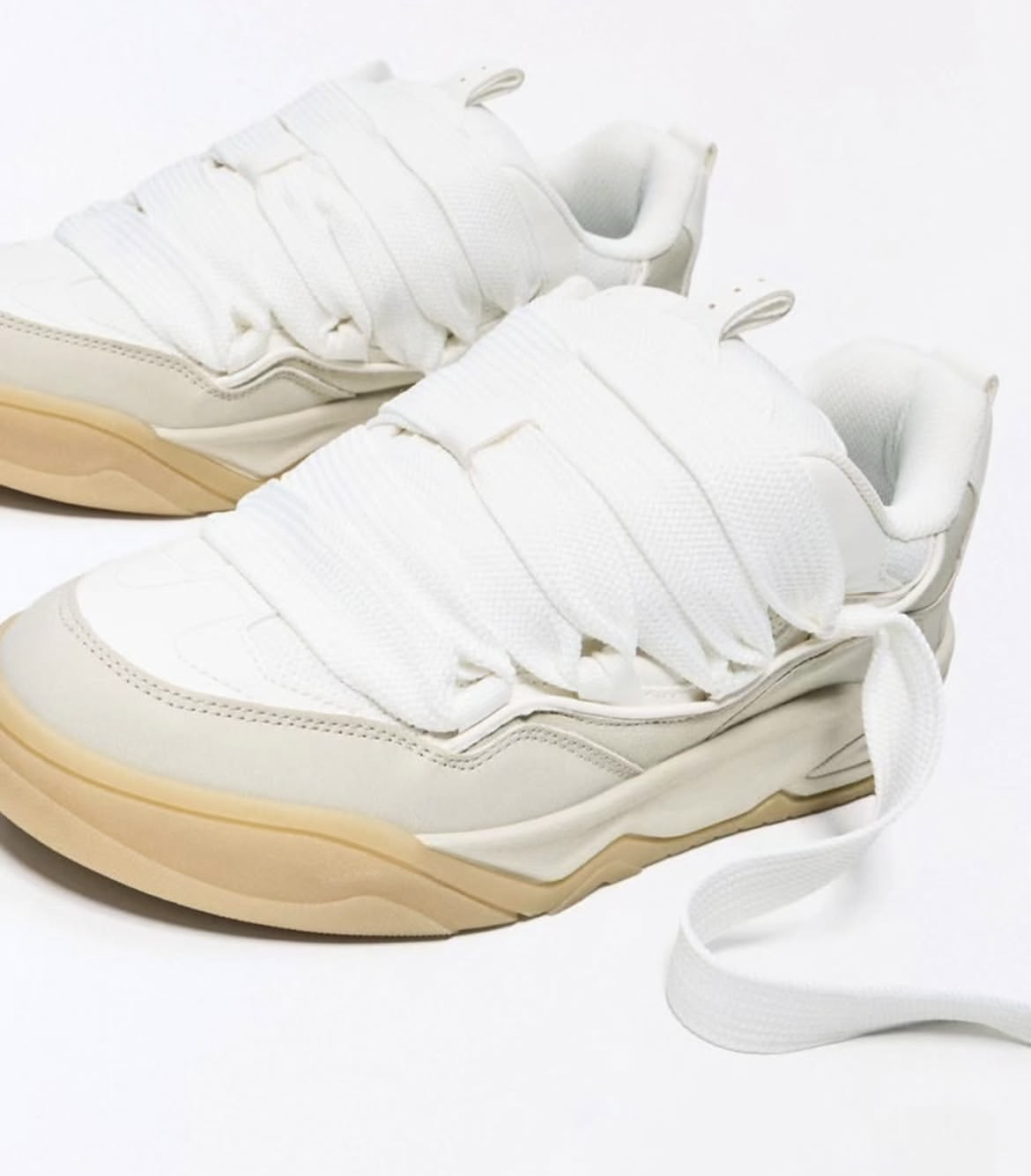BERSHKA sneaker