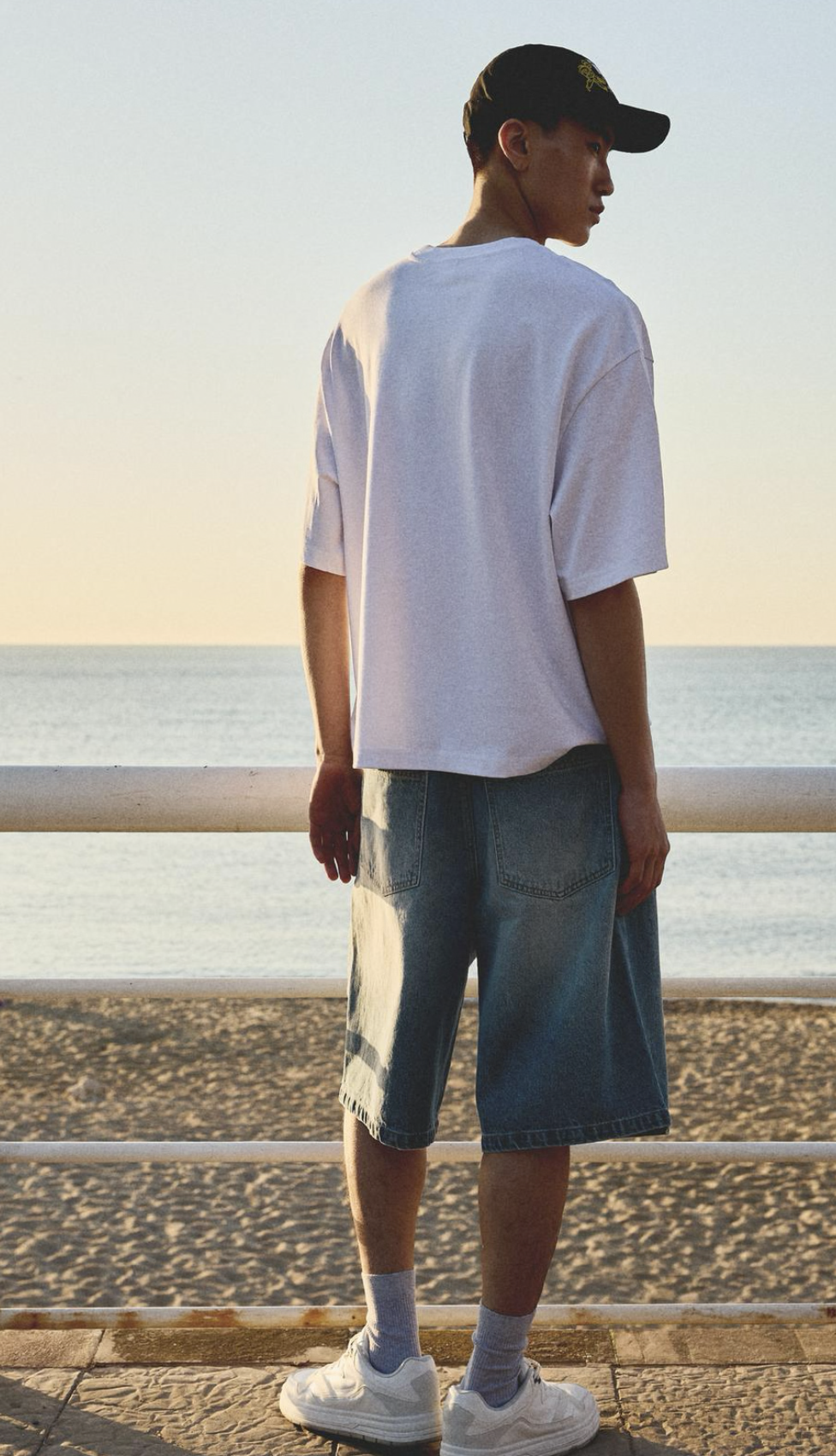 EMBROIDERED DENIM - BERSHKA