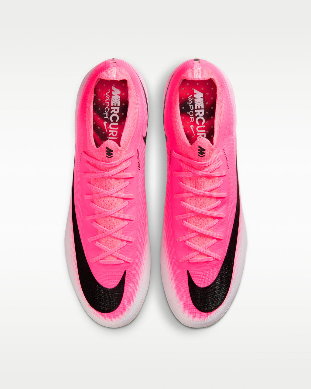 Nike Mercurial Vapor 17 football boots in the pink and black