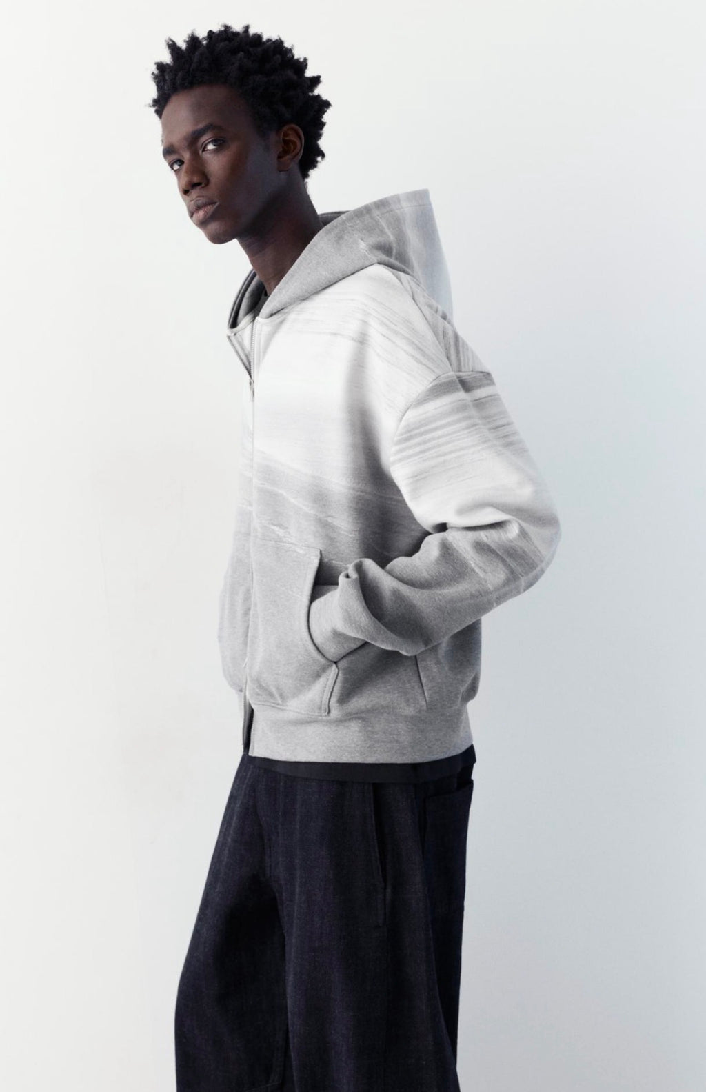 ZIP UP HOODIE - P&B