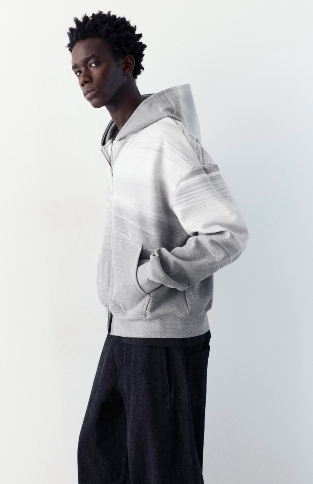 ZIP UP HOODIE - P&B