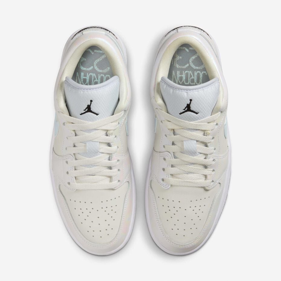 Air Jordan 1 Low SE "LNY"