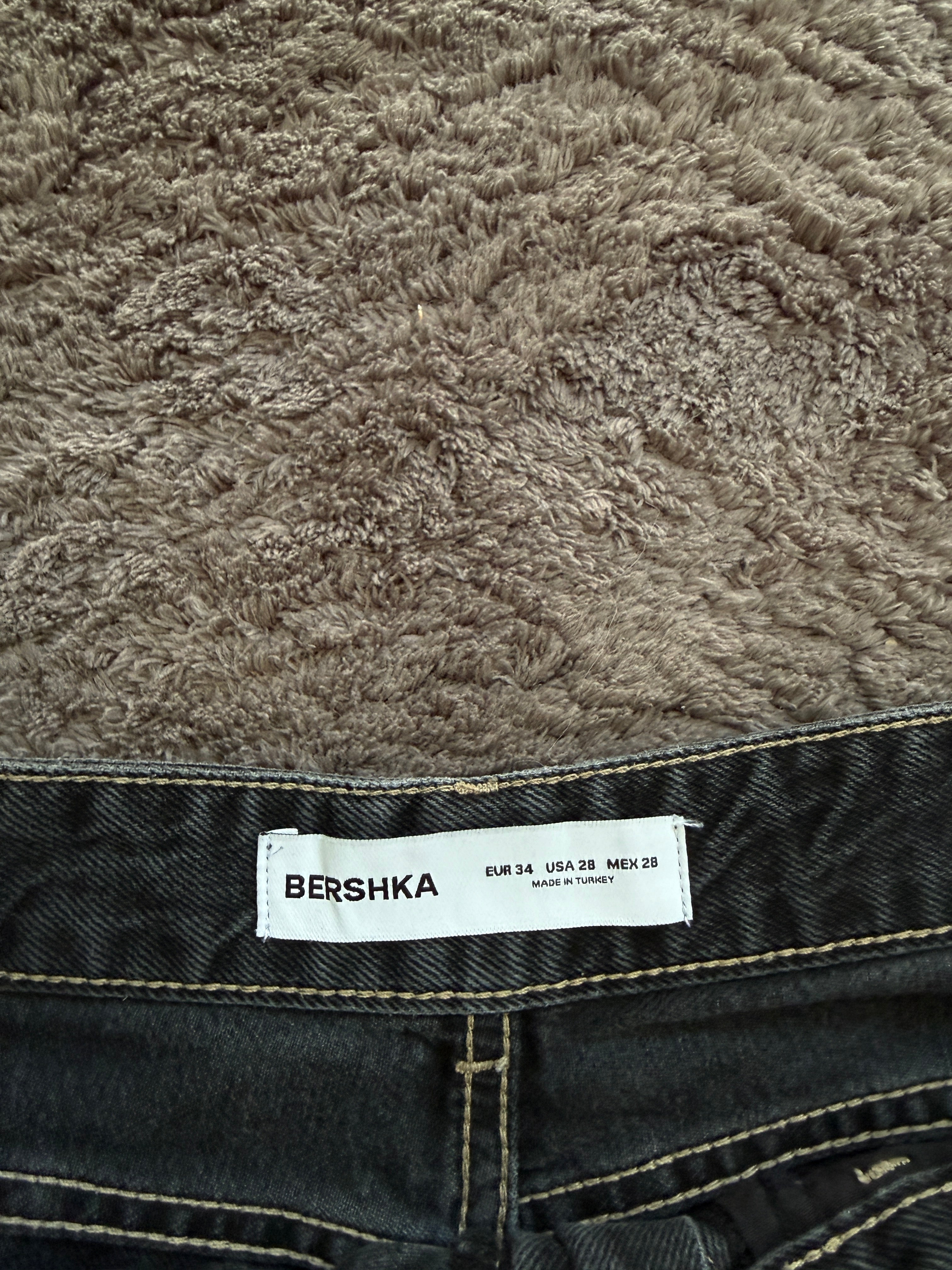 BERSHKA Baggy jeans