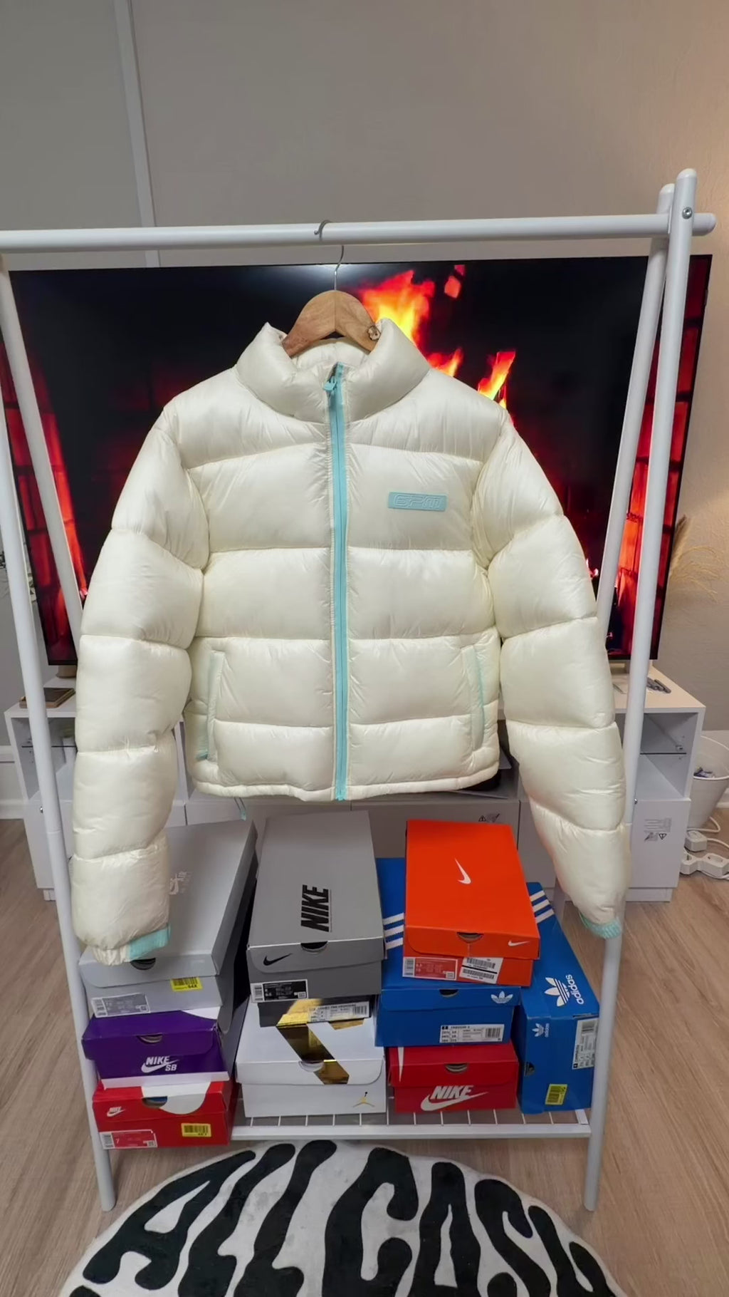 PUFFIEST PUFFER COCONUT WHITE