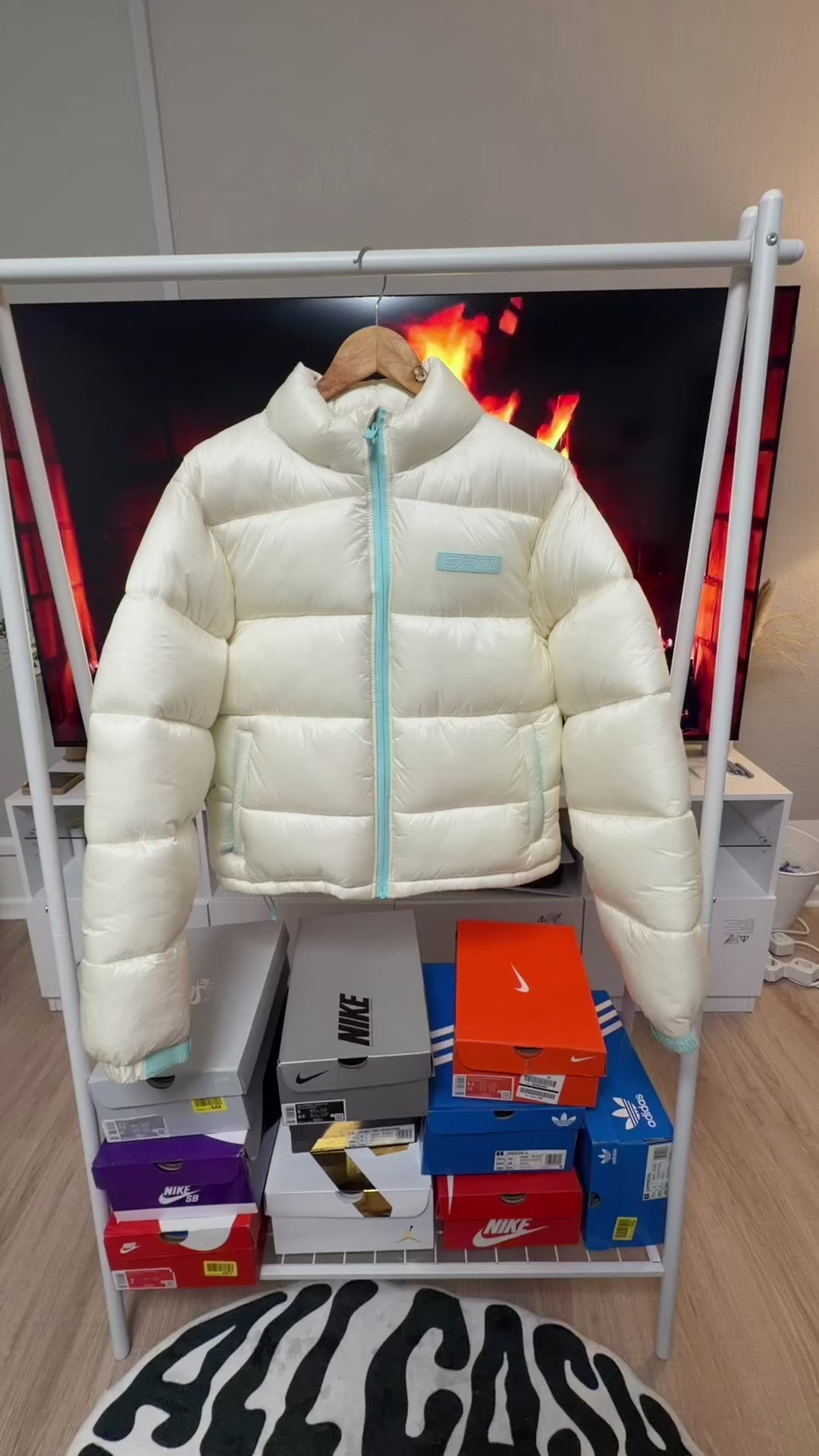 PUFFIEST PUFFER COCONUT WHITE